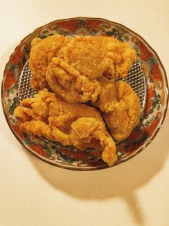 一晩漬け込んだ鶏の唐揚げ