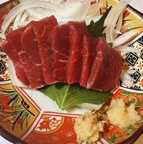 馬刺し