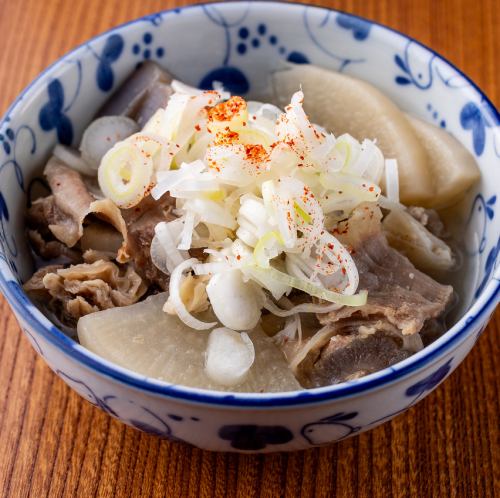 こだわりの牛すじ煮込み