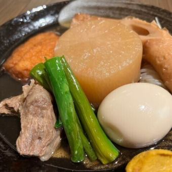 名物おでん盛り合わせ
