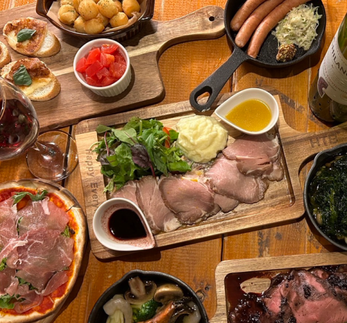 かわいいお酒のお供に♪お肉、パスタ、アヒージョなどがお楽しみいただけます！