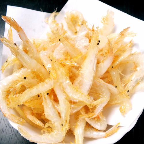 A specialty of Hokuriku! Deep-fried white shrimp from Toyama Bay