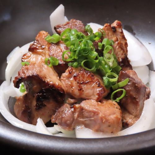 まぐろホホ肉石焼ステーキ