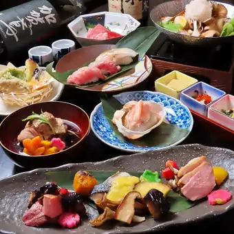 9/1~11/6まで【料理長おすすめコース】2時間飲み放題付き全9品8,000円