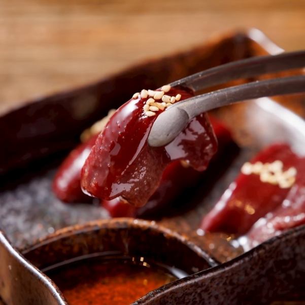 【超新鮮厚切りレバー】