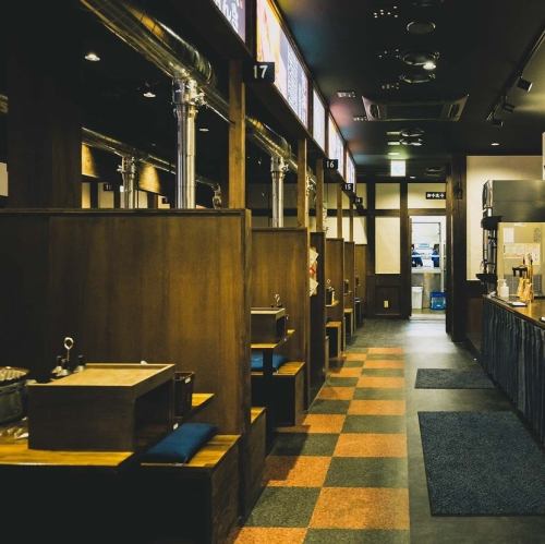 広々動線＆温もり照明で快適空間！