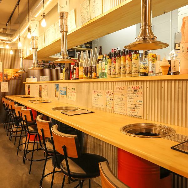 You can enjoy yakiniku with an embedded drum can at the counter seat ♪ It is perfect for dining with friends and couples because the front is a wall ♪ Of course the use of one person is also large Welcome!