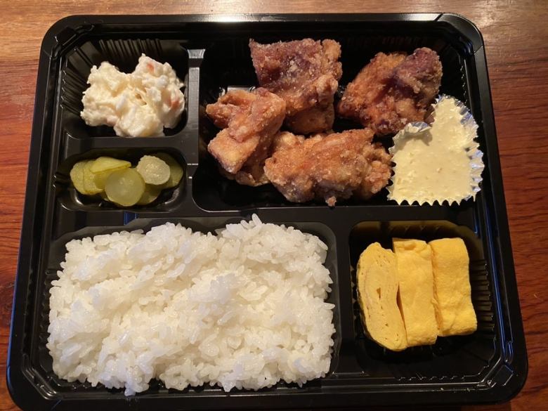 唐揚げ弁当