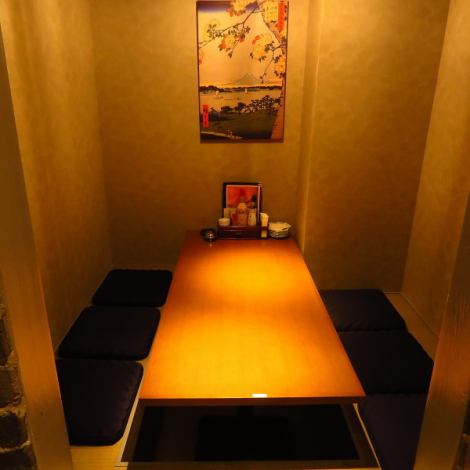 We have a spacious [private room] for reservations of 4 people or more ♪ You can feel free to enjoy a banquet that suits various scenes at home ♪