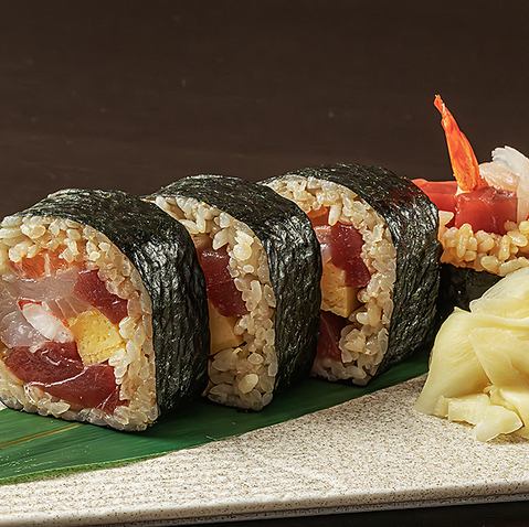 Seafood thick roll (4 pieces)