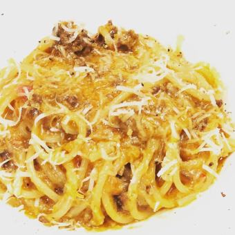 Special bolognese made with over 80% beef