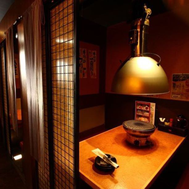 There is a couple seat semi-private room that you can enjoy without worrying about the surroundings ☆