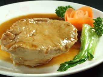 Braised Abalone in Oyster Sauce