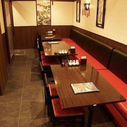 舉辦宴會時，您可以在安靜的私人空間內享用美味的中餐！