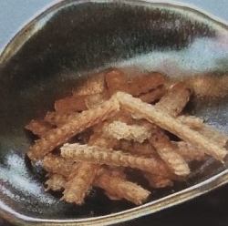 うな骨チップス