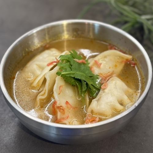 ☆トムヤム汁餃子