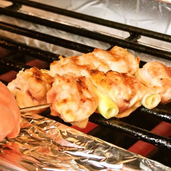 Ebisu-faced specialty [Home run skewer] One skewer made with Hyuga chicken is the most satisfying and satisfying ☆ Please try it ♪