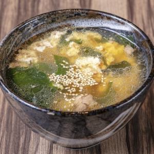 Egg and seaweed soup