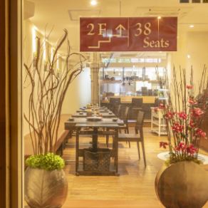 13名様以上から貸切可能。店舗にご連絡お願いいたします。