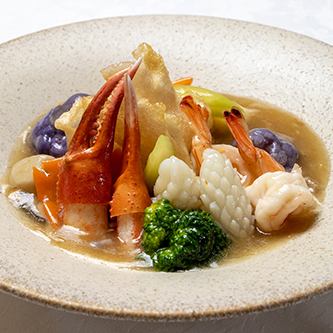 海鮮あんかけの太麺炒め