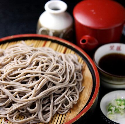 飲み放題付コースは6000円(税込)～！伝統の味を大切に、自慢のそばや一品料理をご提供