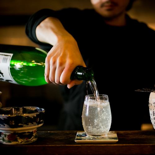 "お得なセットもご用意"名物の串に飲み放題はいかがでしょうか？