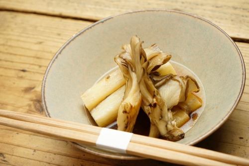 Deep-fried Maitake mushrooms and Chinese yam