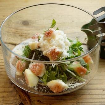 Fig and yam nut salad