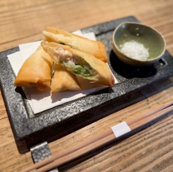 仙台せりと海老、大和芋の春巻き