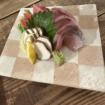 自然薯刺入りお刺身三点盛り