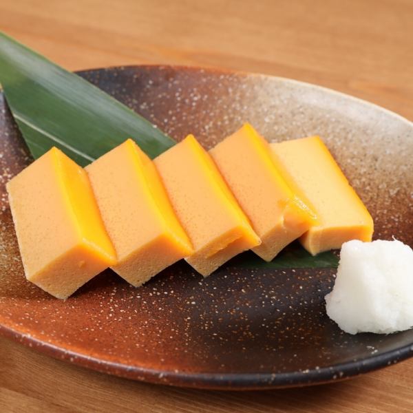 Instagram-worthy dishes ♪ Nichinan-style thick-grilled eggs have a pudding-like texture.