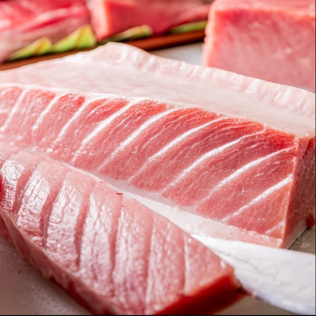 名物刺身桶盛りは九州直送超鮮度!口に入れた途端にトロけます♪