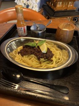 デミグラスミートスパゲッチ
