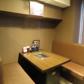 Seating for 2 to 4 people (cannot be combined) [Takadanobaba, Waseda, Nishi-Waseda, private rental, girls' night out, banquet, izakaya, all-you-can-eat, all-you-can-drink, all-you-can-eat and drink, Yakiniku]