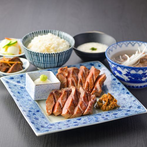 特選牛たん定食