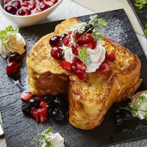 "Luxury French Toast ~Strawberry Chocolate~"