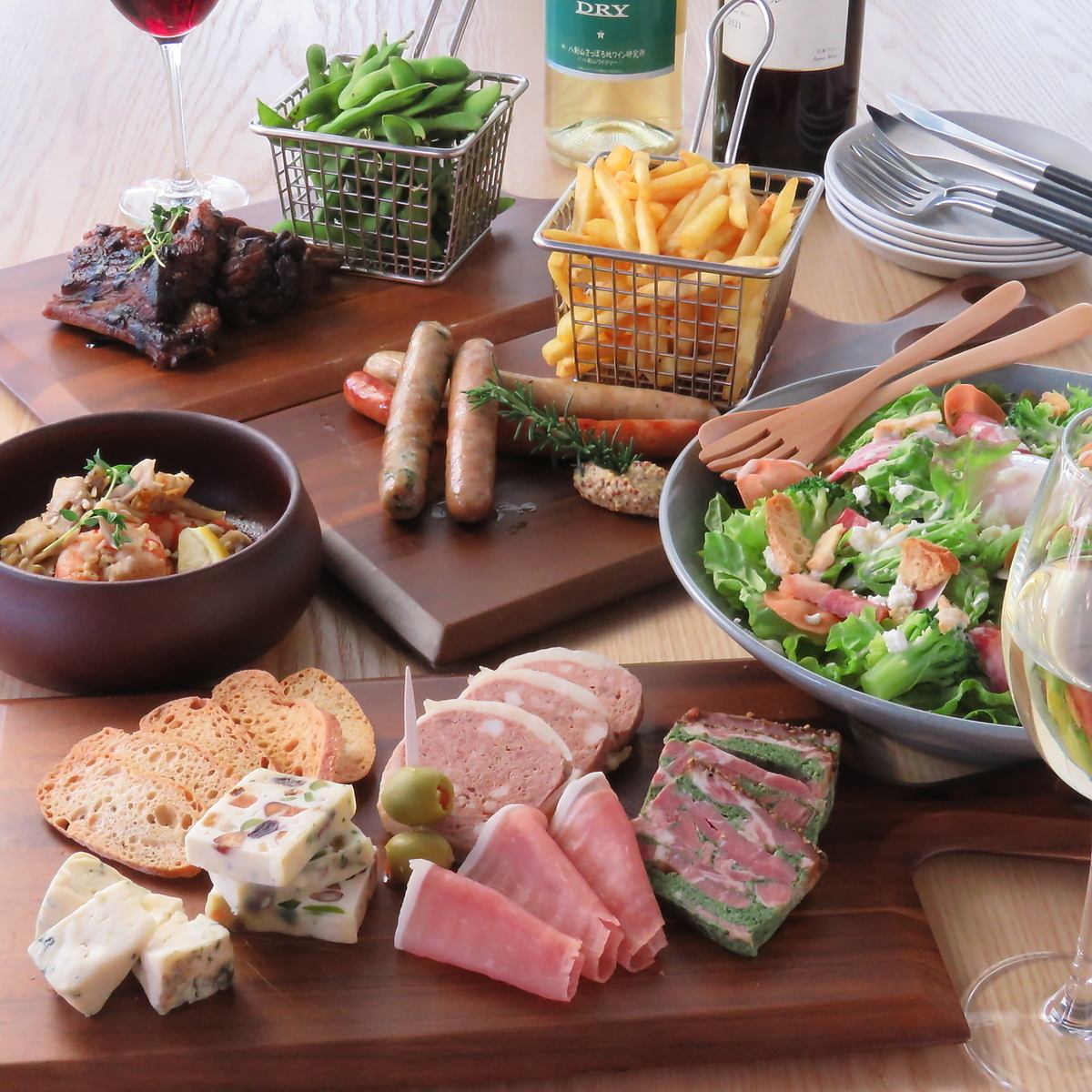 お肉だけじゃない。こだわりの道産ワインも魅力の洋食レストラン！
