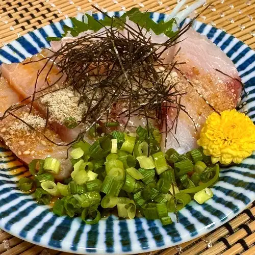 活〆 ごまブリ刺し