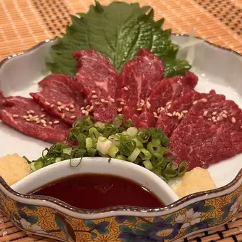 絶品 馬刺し