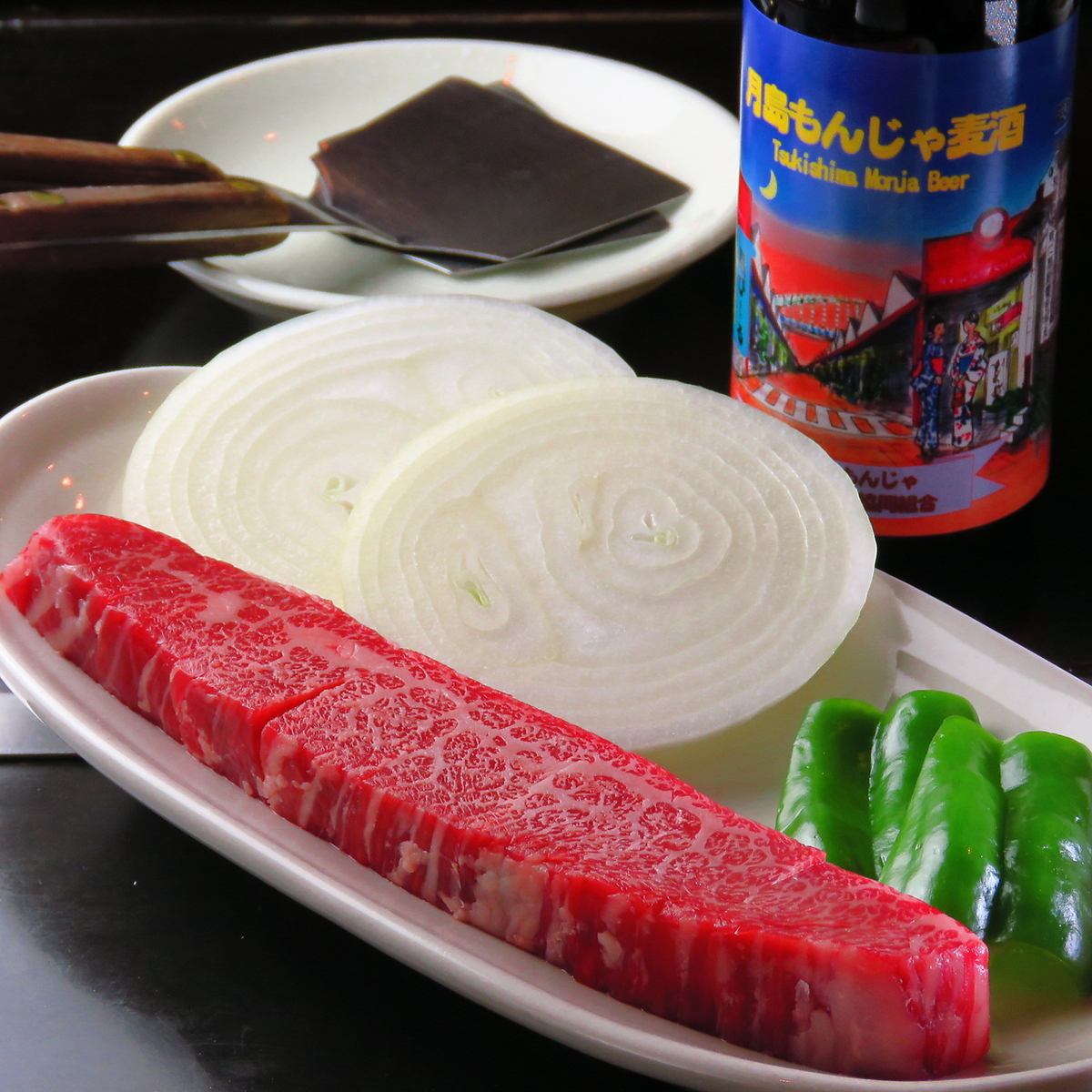 自慢のお肉を鉄板で！美味しいお肉を堪能ください★