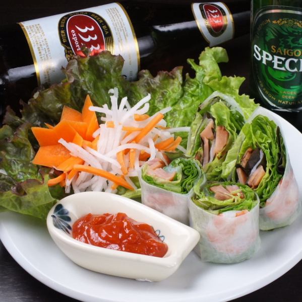 Feel free to take a bite of a lot of vegetables ♪ Vietnamese food classic fresh spring rolls ♪ ⇒ 660 yen
