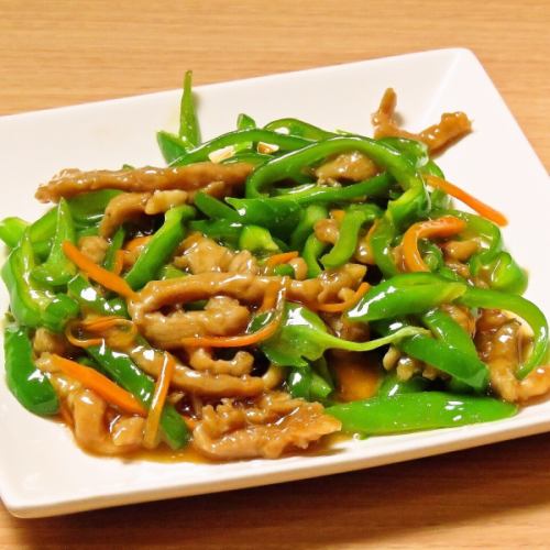 <牛肉類>チンジャオロース／牛肉のオイスターソース／牛肉唐揚げの黒胡椒