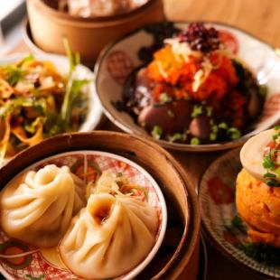 WAIRO 野口秀世套餐【含 2 小時暢飲，當日供應】包含 6 道菜的簡餐和生啤，價格為 4,000 日圓。