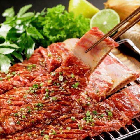 味に自信あり！熱々ジューシーなお肉はビールとの相性も抜群！！