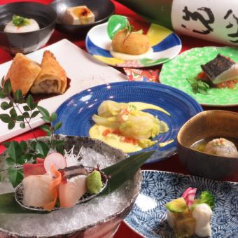 【季節風味套餐】共9道菜⇒食物僅4,000日圓（可變更為包含110分鐘無限暢飲）馬生魚片拼盤+1,500日元