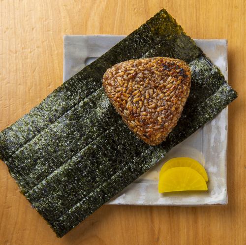 Grilled rice balls (soy sauce)