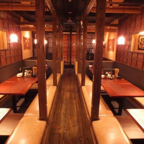 広々空間、楽しい宴会の場