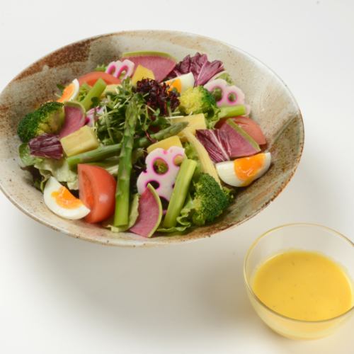 Seasonal colorful vegetable salad with raw dressing