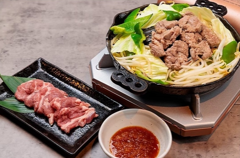 贅沢な共演♪焼肉もしゃぶしゃぶも同時に楽しめる！心ゆくまで味わおう。