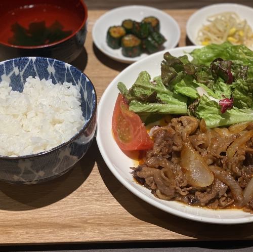 牛ばら焼肉ランチ